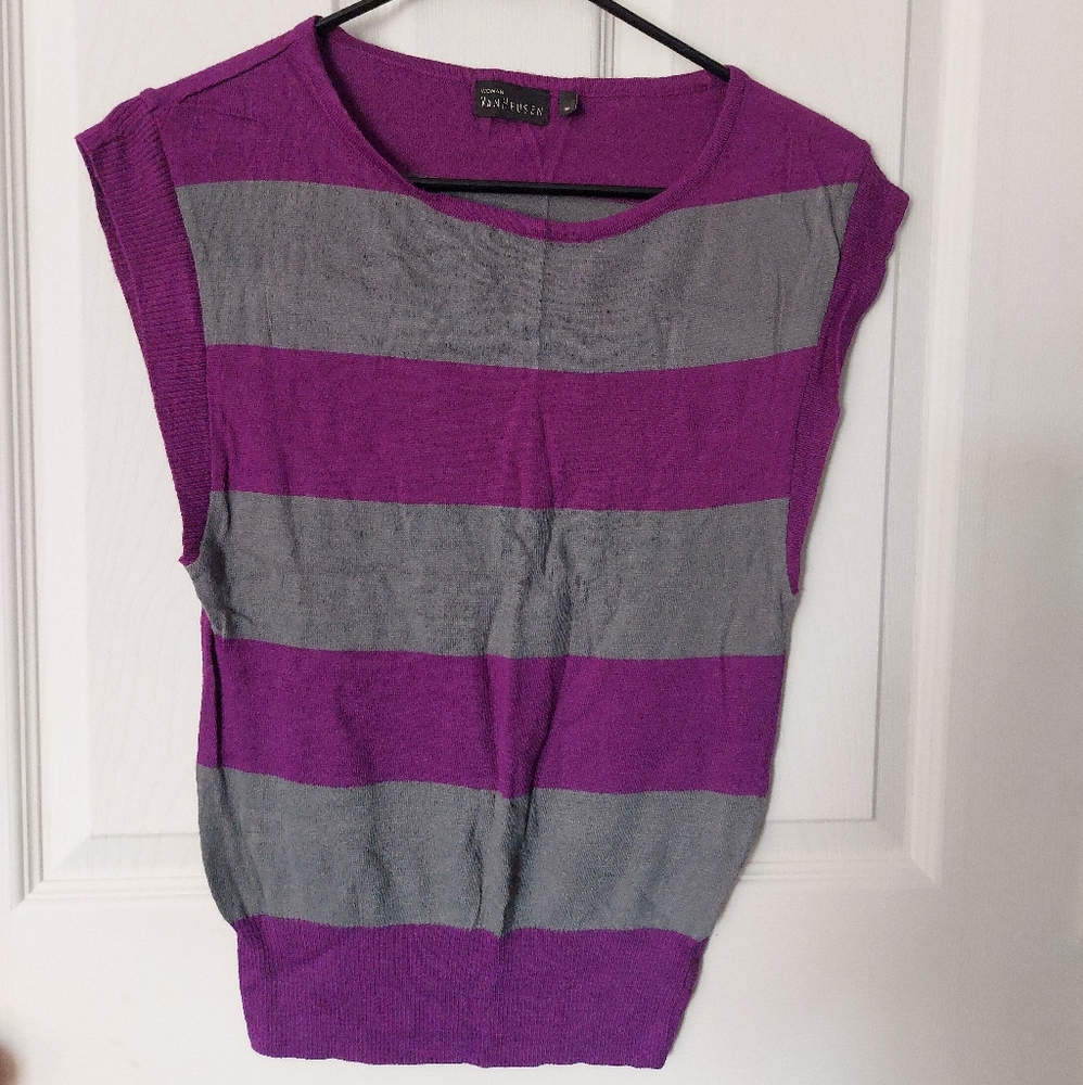 Women sweater vest